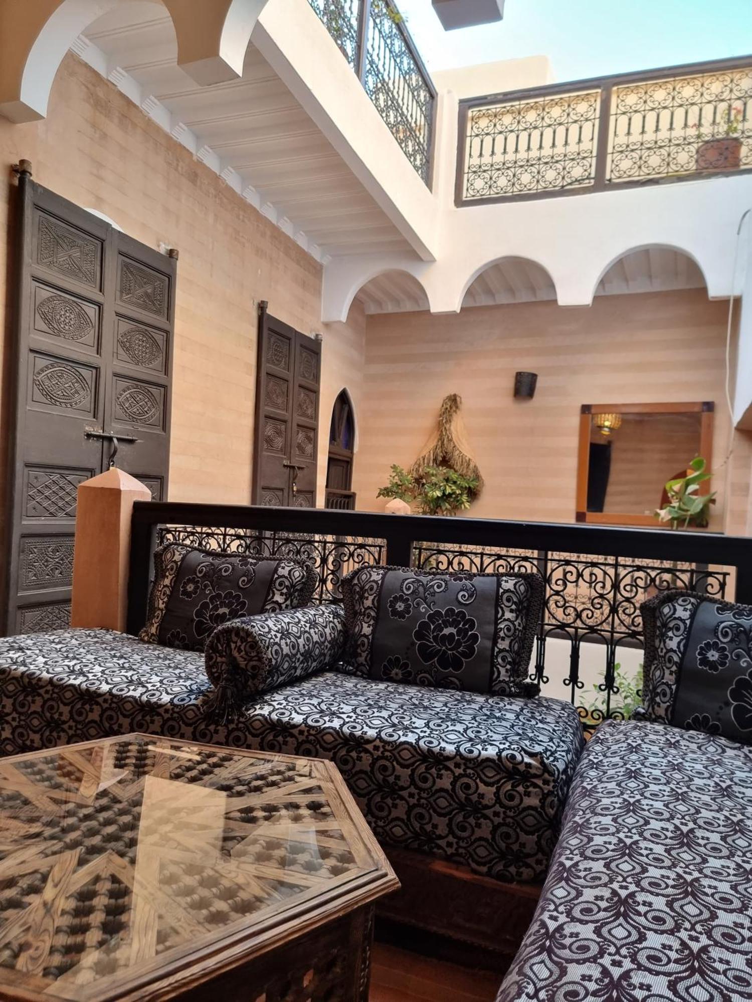 Riad Black Doors マラケシュ エクステリア 写真