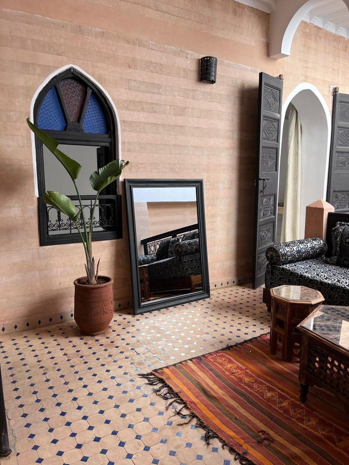 Riad Black Doors マラケシュ エクステリア 写真