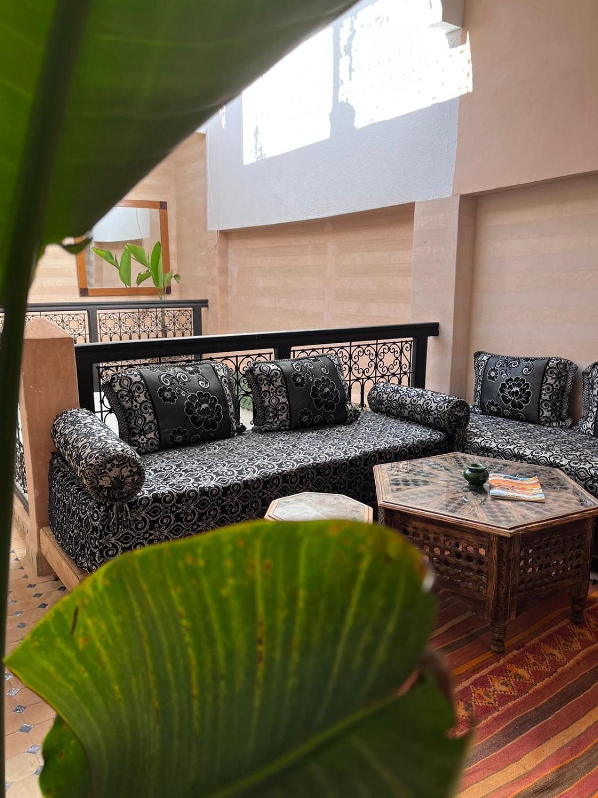 Riad Black Doors マラケシュ エクステリア 写真